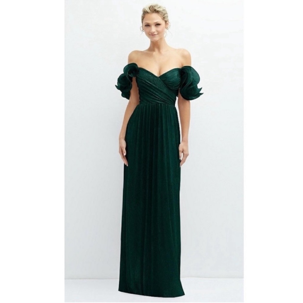 After Six Evergreen Metallic‎ Ruffle Off Shoulder Column Gown M NWOT